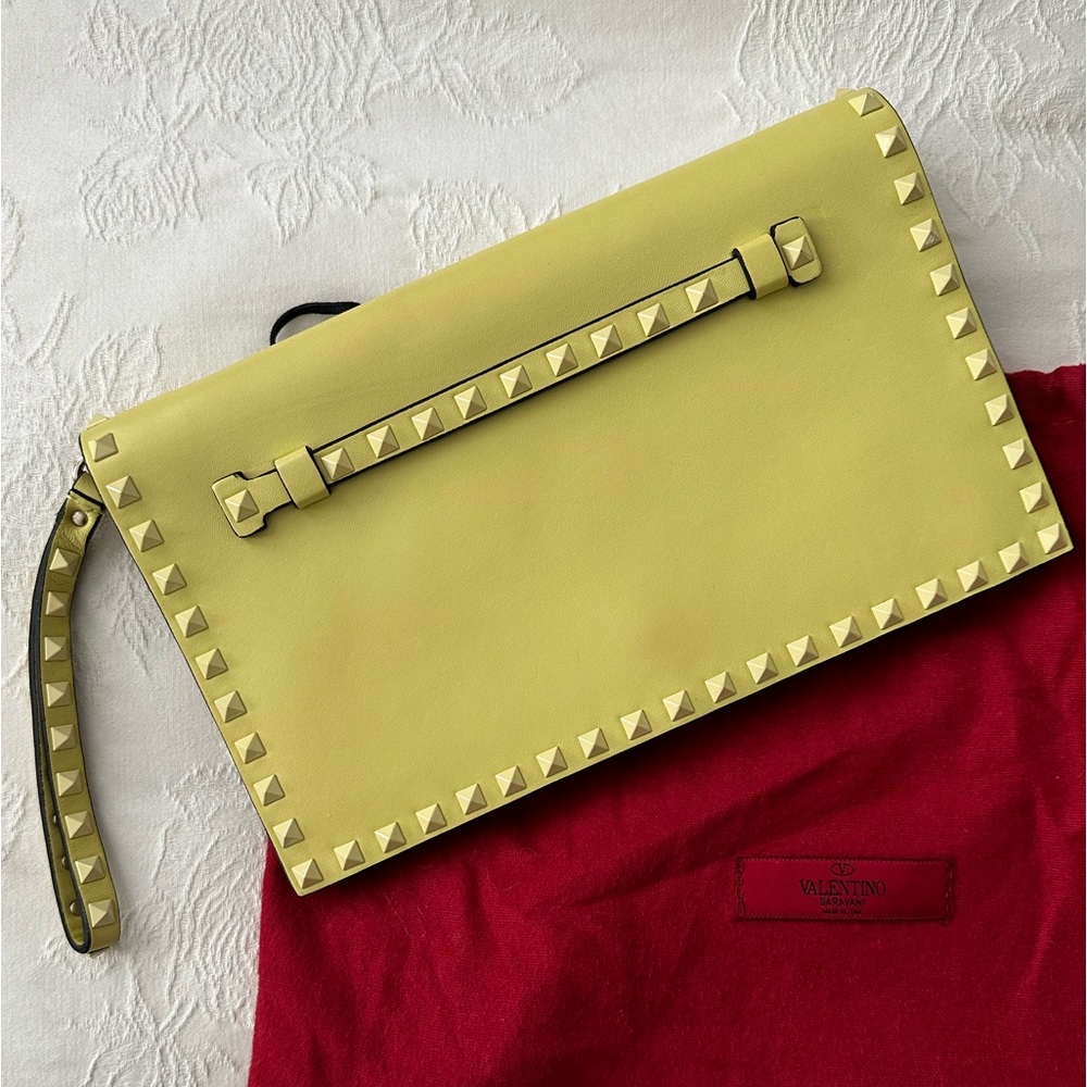 Valentino Clutch
